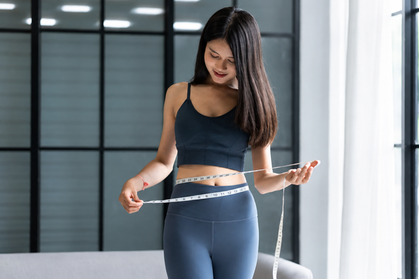 Mitos desmentidos: ¿La creatina me hará retener líquidos? (La guía definitiva para mujeres)
