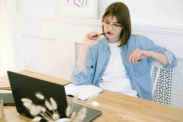 Neblina mental y Creatina: Despeja tu mente y recupera el foco en el trabajo